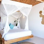 Zanbluu Beach Hotel