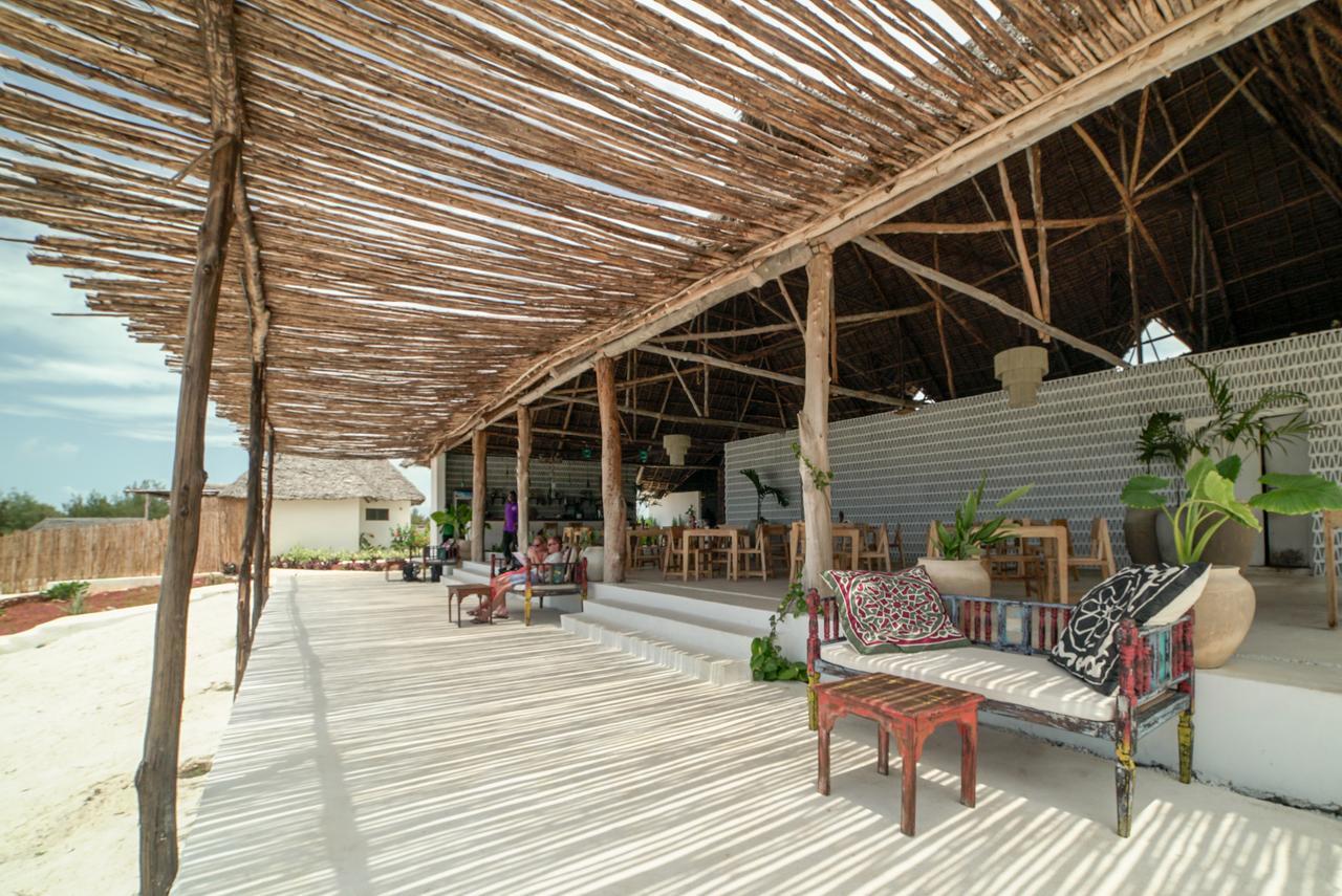 Lodge Zanbluu